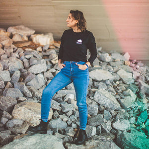 Model wearing our NativeMade Signal Mountain Spaceship House long sleeve in heather black in Chattanooga, TN